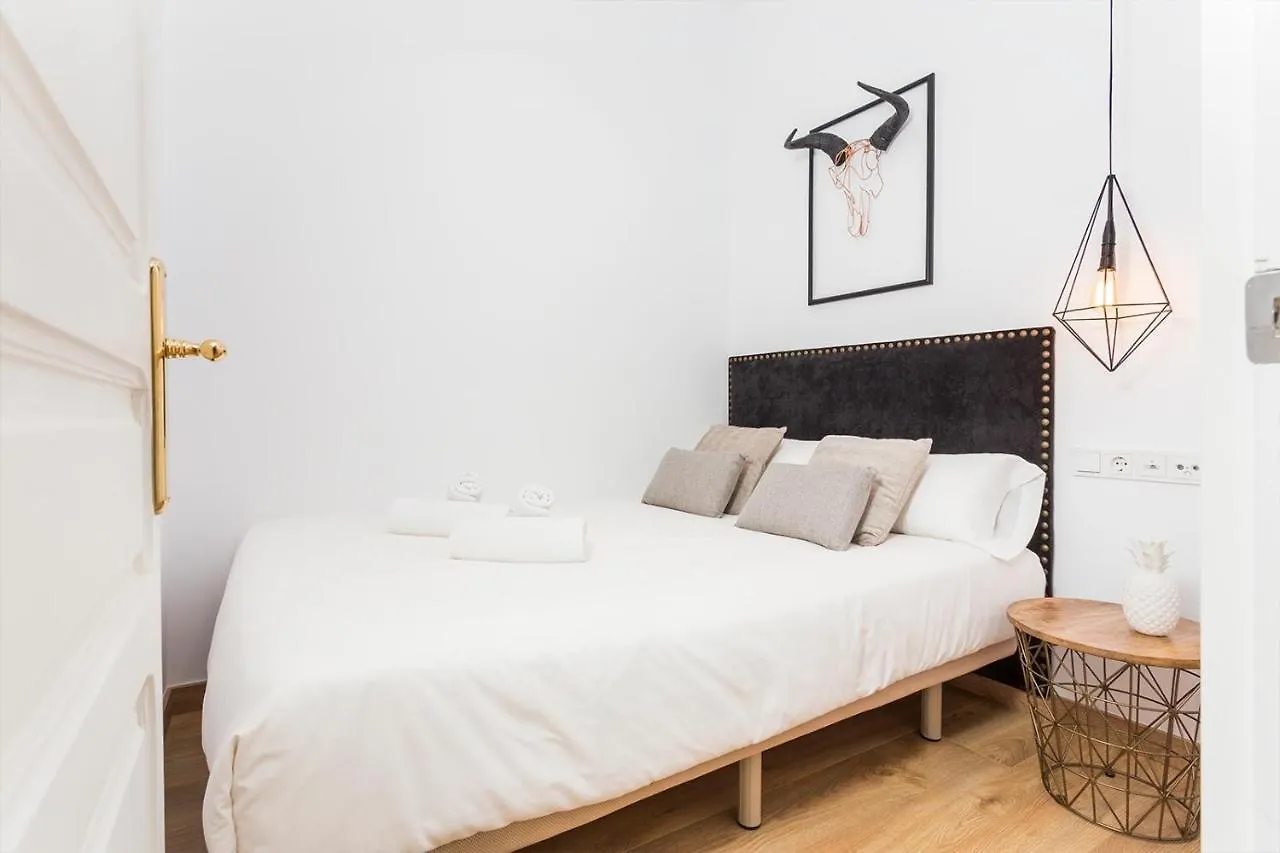 Cozy Apartment close to Passeig de Gracia Barcelona