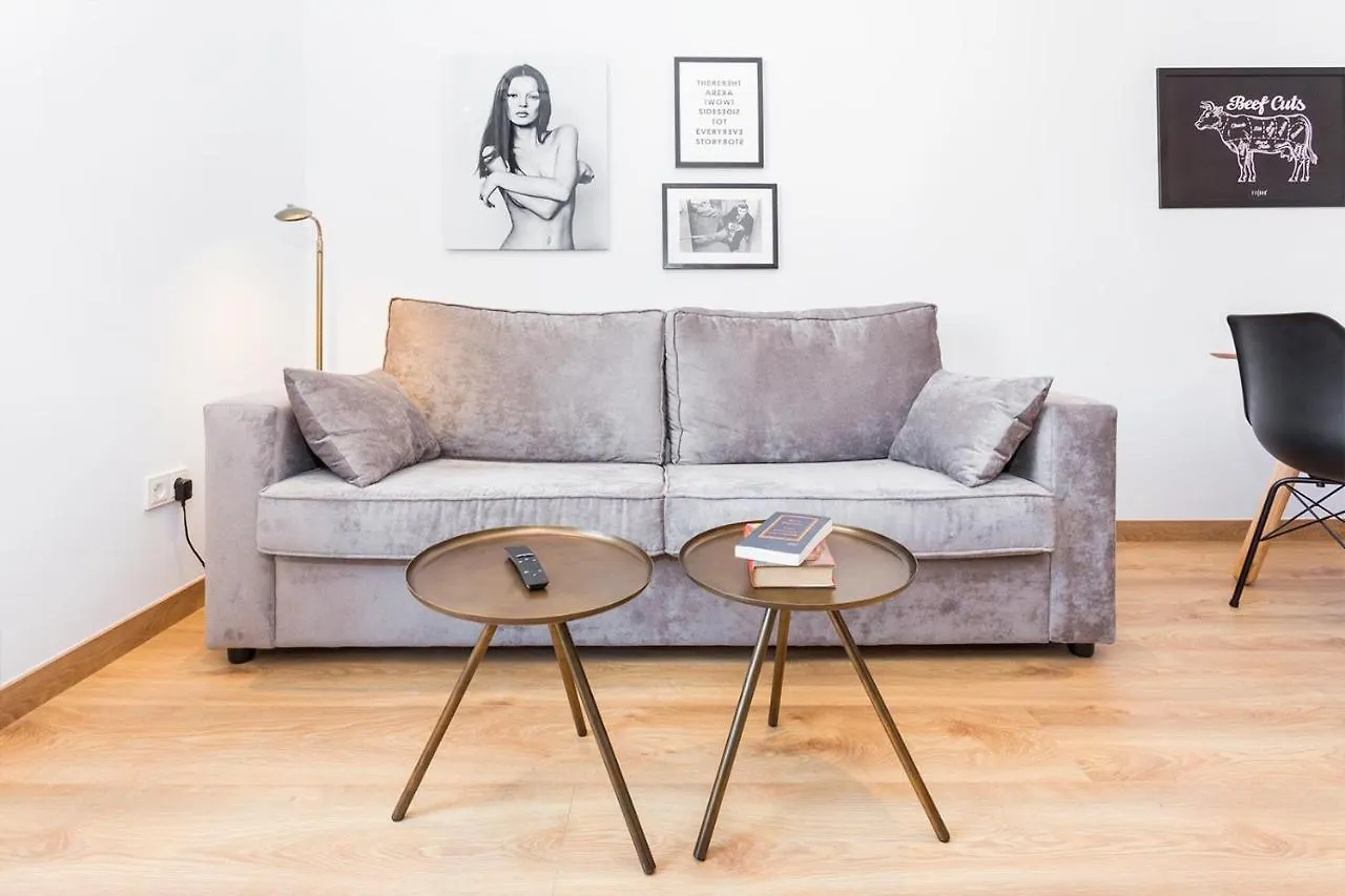Cozy Apartment Close To Passeig De Gracia Barcelona
