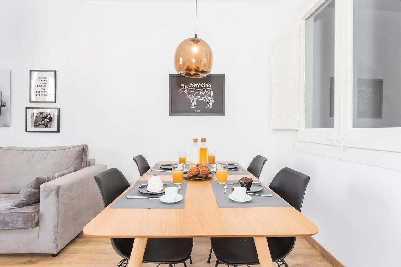 Cozy Apartment Close To Passeig De Gracia Barcelona